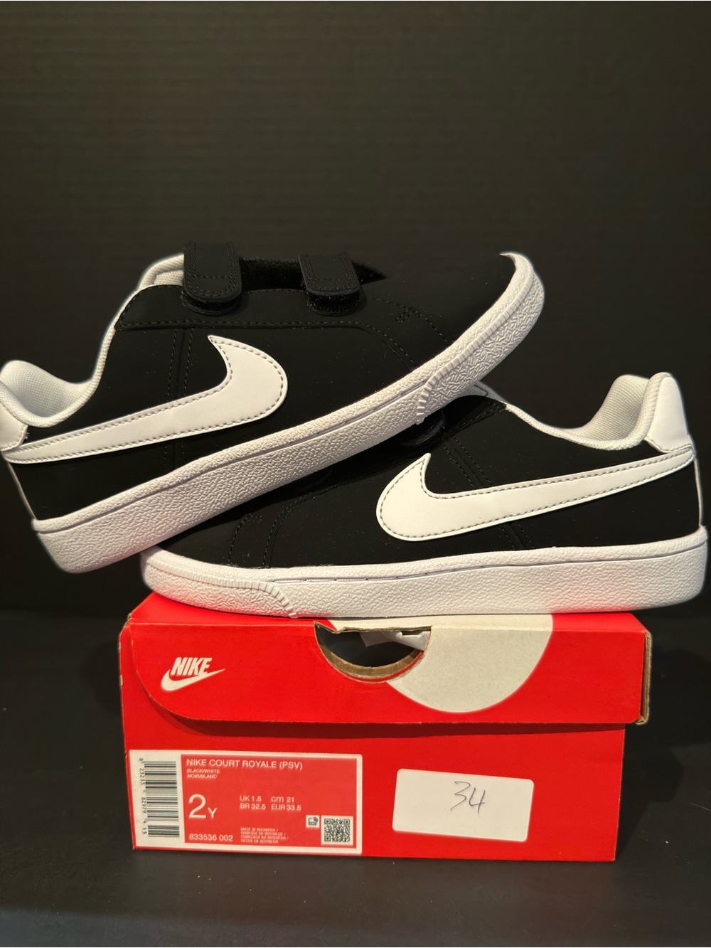 Kids Nike Court Royale size 2Y